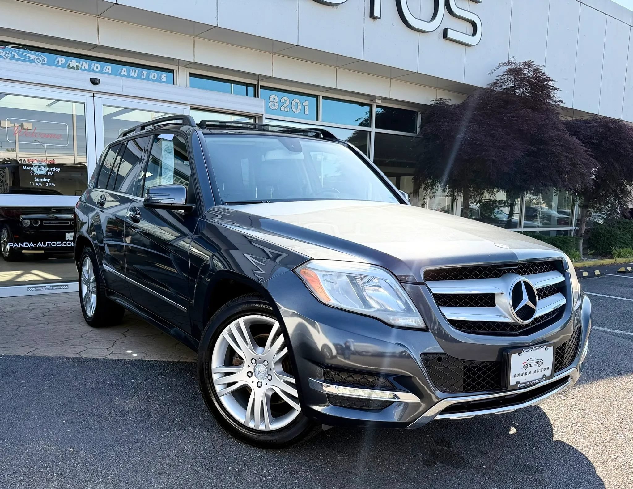 Used 2014 Mercedes-Benz GLK 350 4MATIC image 1