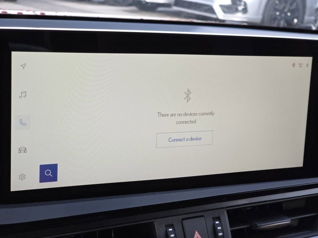 New 2025 Lexus ES 350 Ultra Luxury image 11