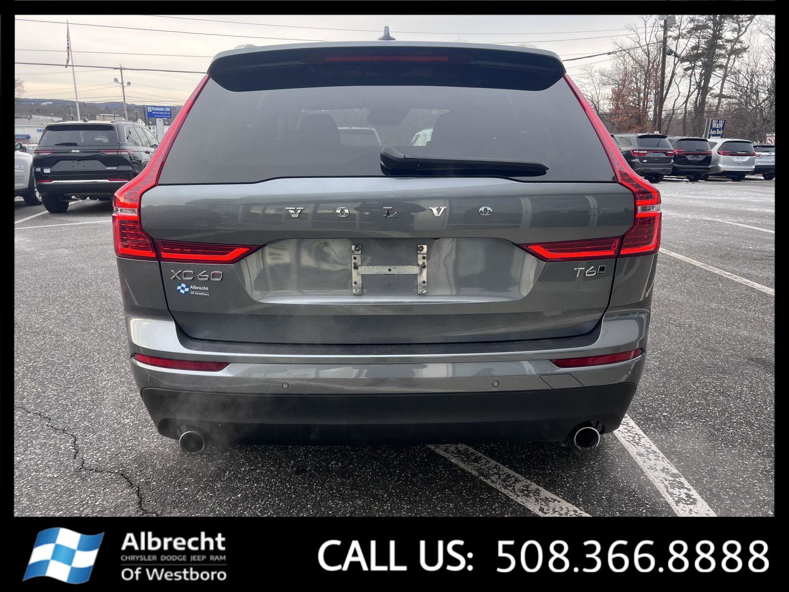 Used 2020 Volvo XC60 T6 Momentum w/ Protection Package image 4