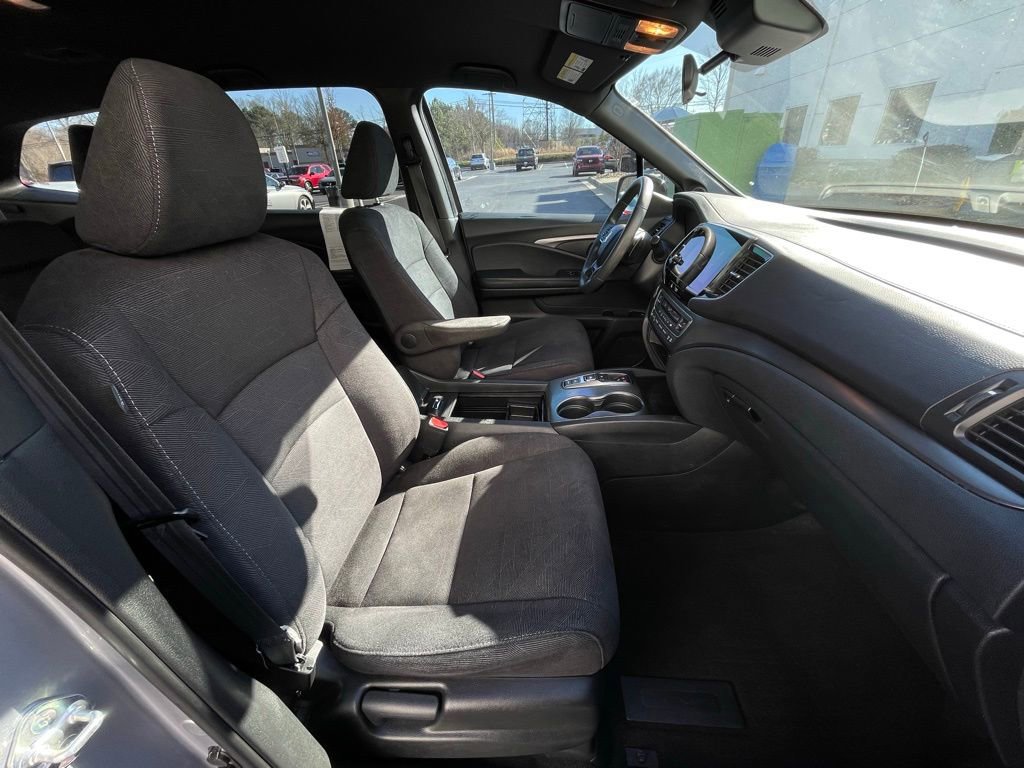 Certified 2022 Honda Pilot Sport image 32