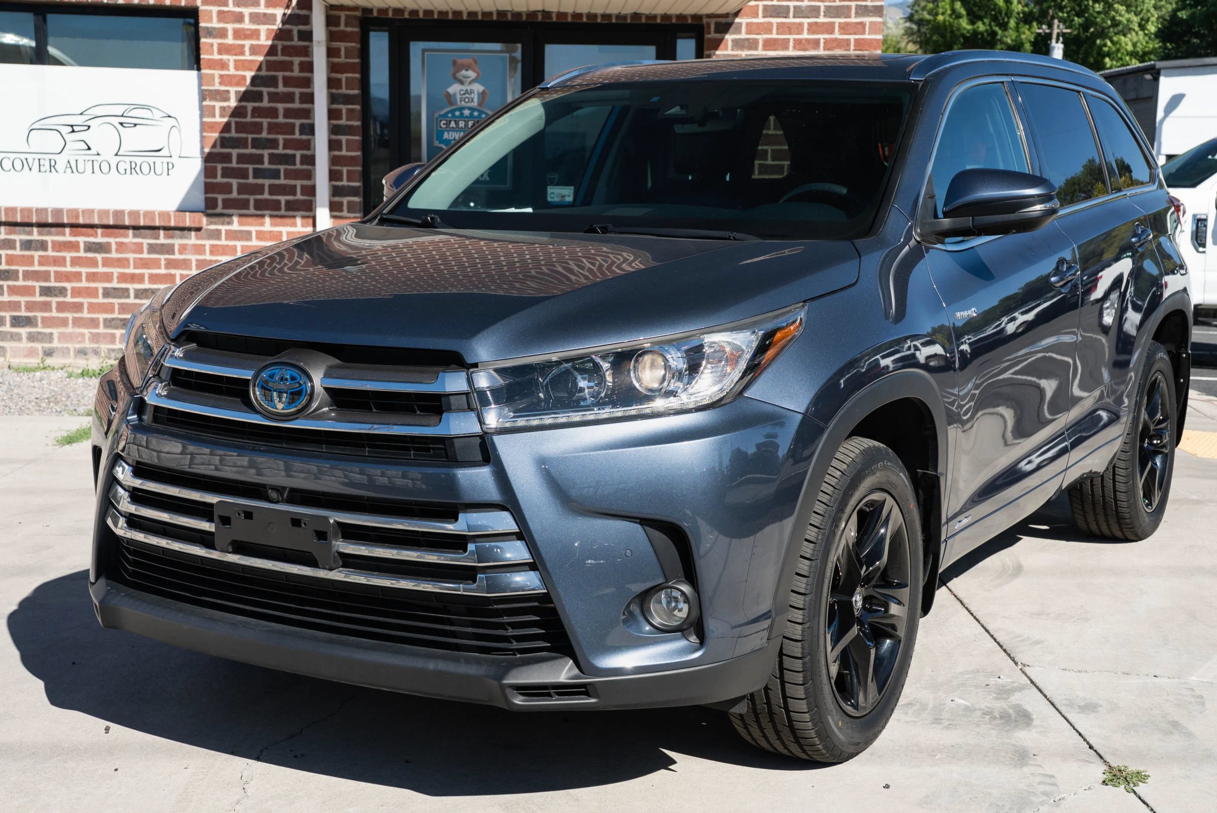 Used 2018 Toyota Highlander Limited Platinum AWD/4WD image 1