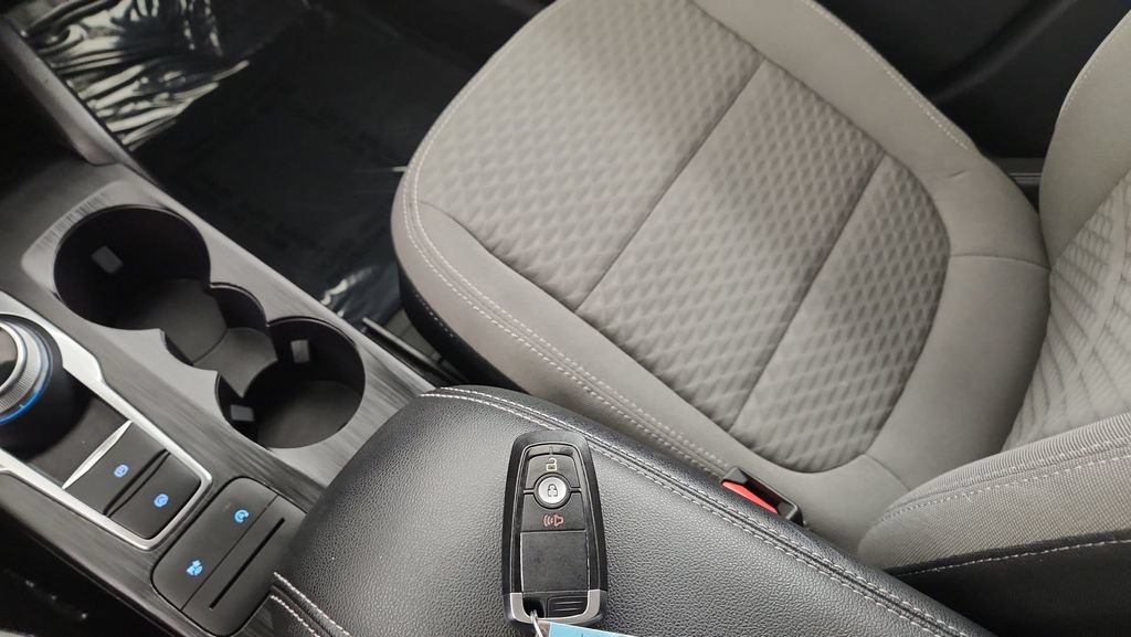 Used 2022 Ford Escape SE AWD/4WD image 20