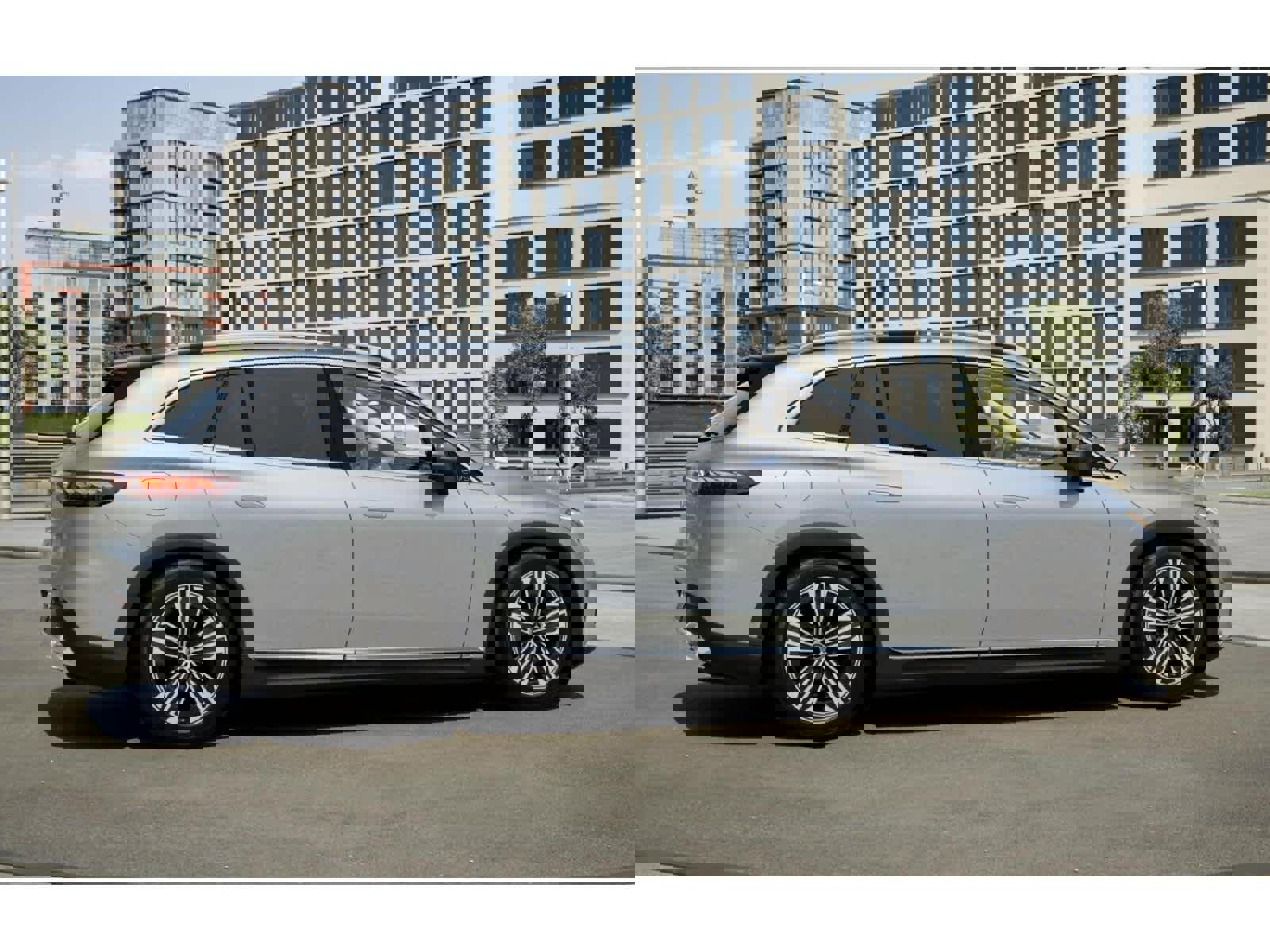 New 2026 Mercedes-Benz EQS 400 4MATIC SUV image 16