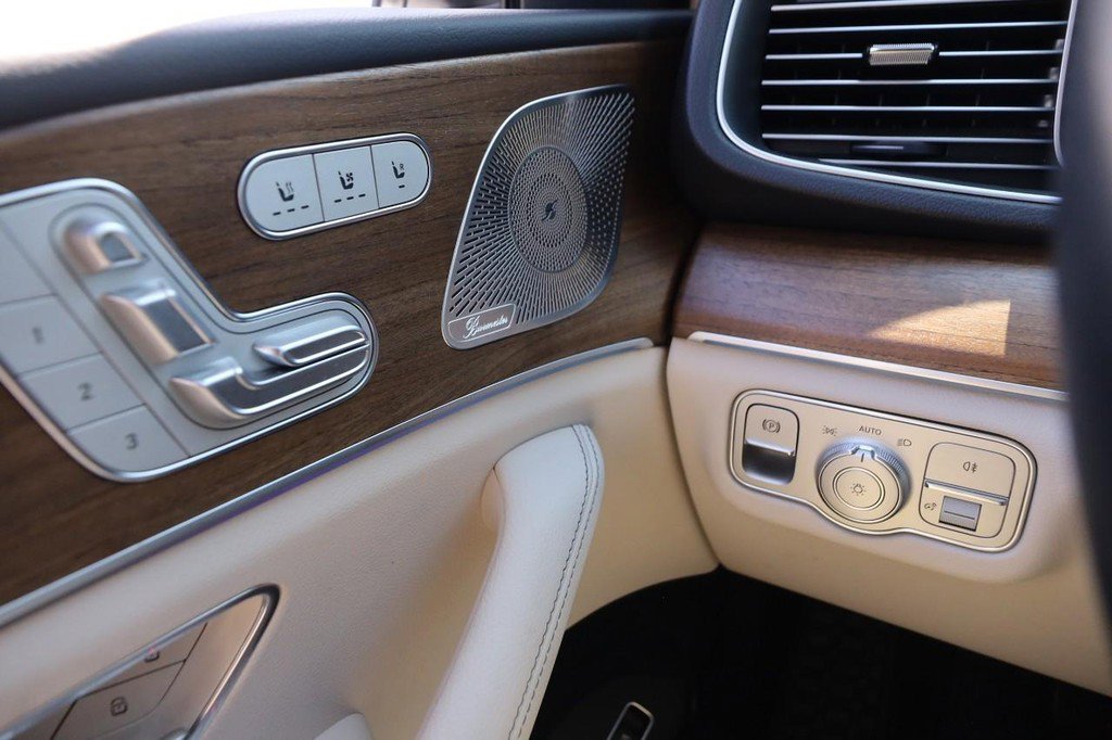 Used 2024 Mercedes-Benz GLE 450 4MATIC image 23