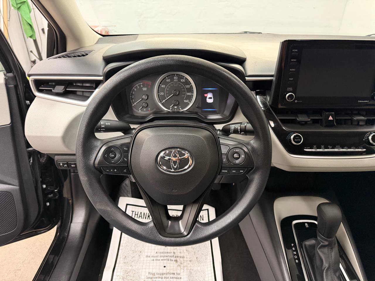 Used 2022 Toyota Corolla LE FWD image 21