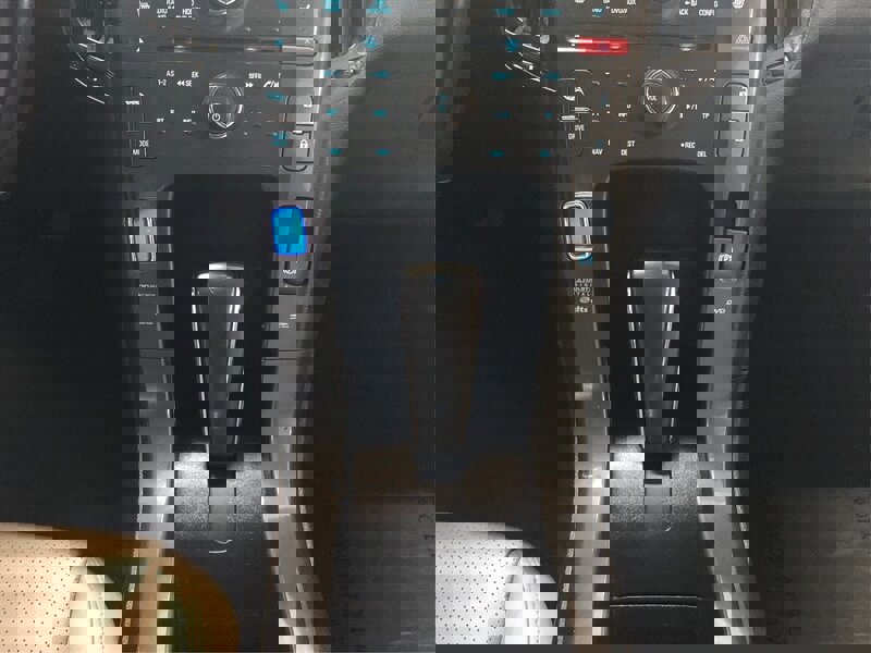 Used 2011 Chevrolet Volt Premium w/ Premium Trim Package image 24