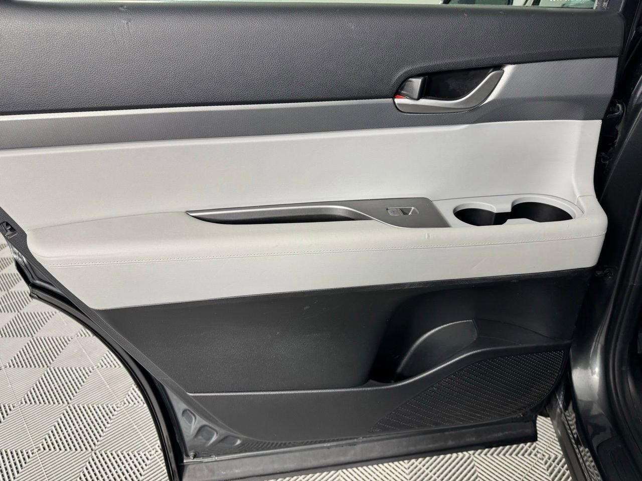 Used 2020 Hyundai Palisade SEL image 24