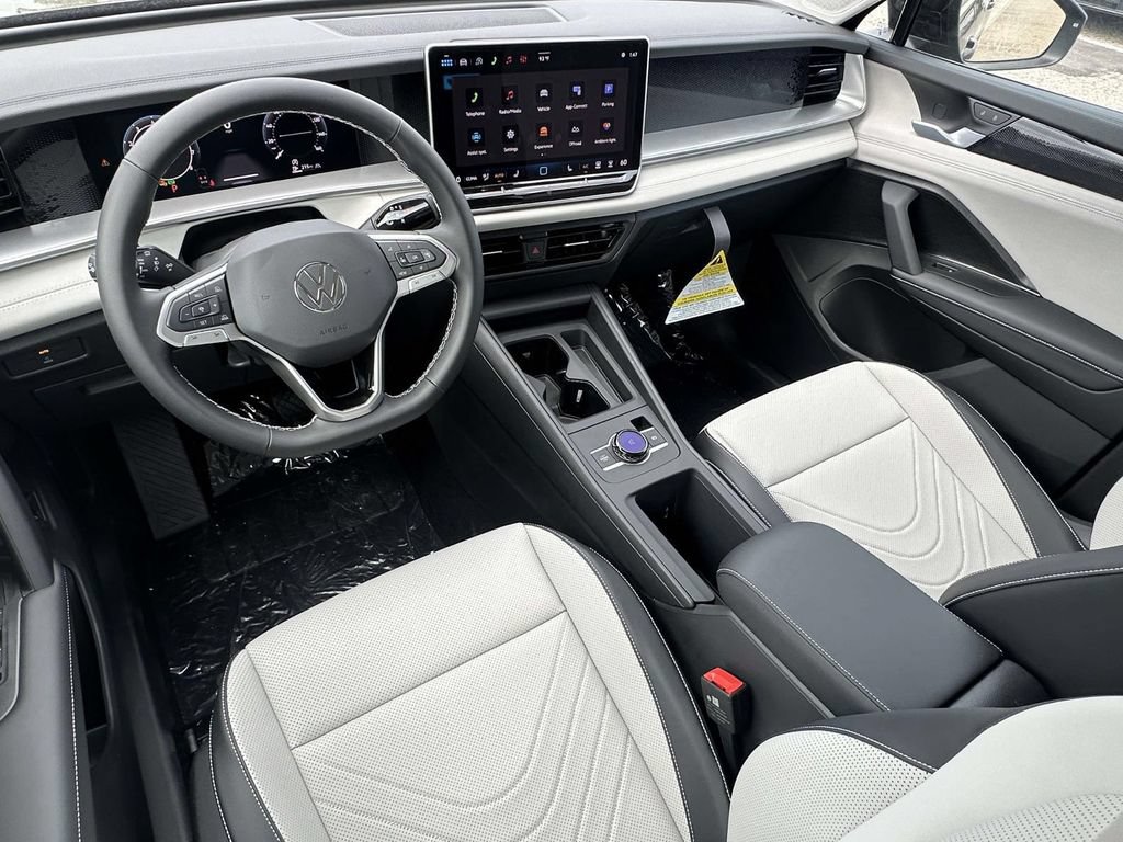 New 2026 Volkswagen Tiguan SE AWD/4WD image 9