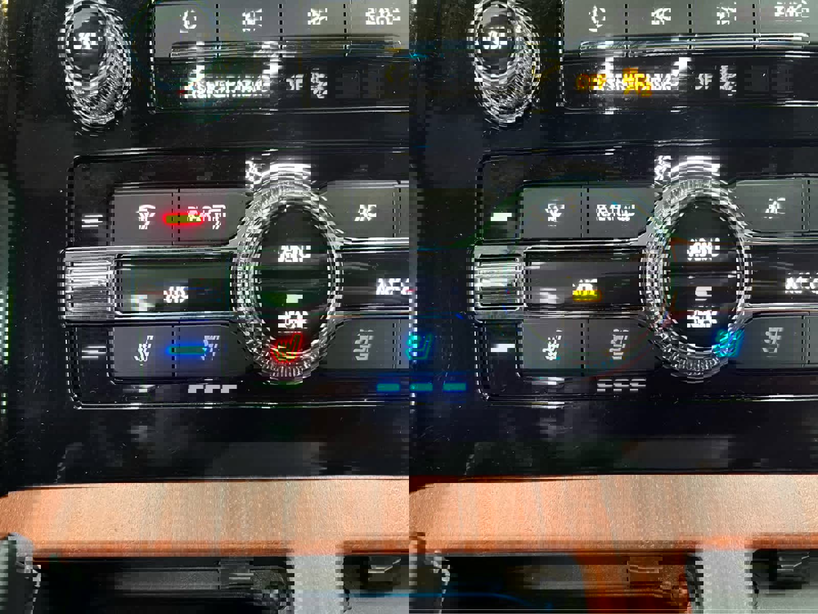 Used 2022 Lincoln Navigator L Reserve image 5