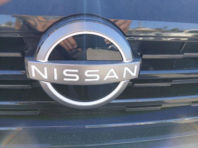 Certified 2025 Nissan Kicks SV FWD image 3