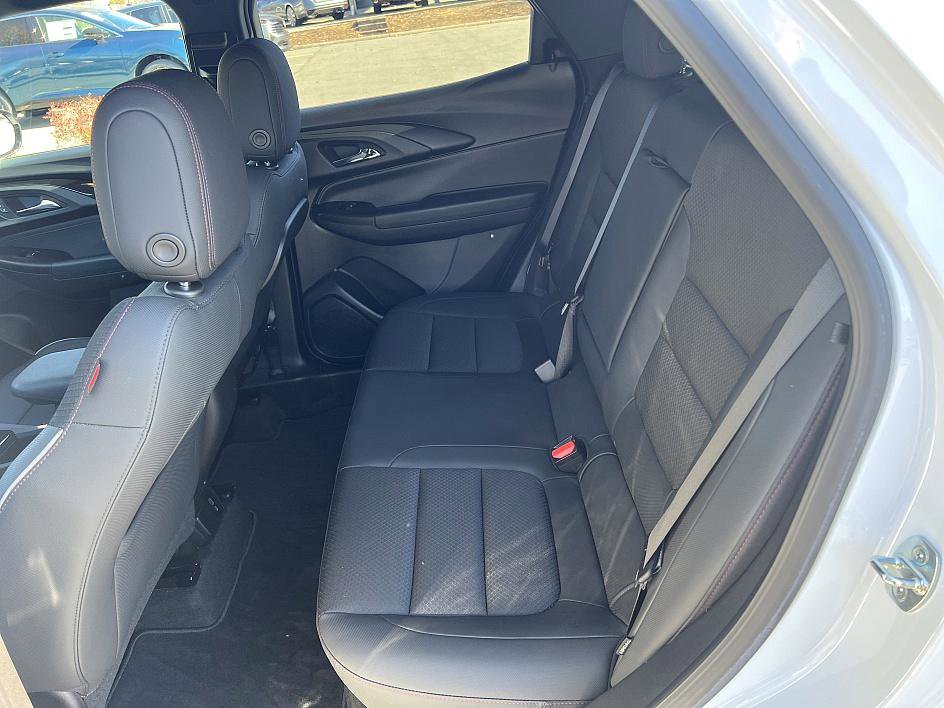 Used 2021 Chevrolet TrailBlazer RS w/ Sun and Liftgate Package image 15
