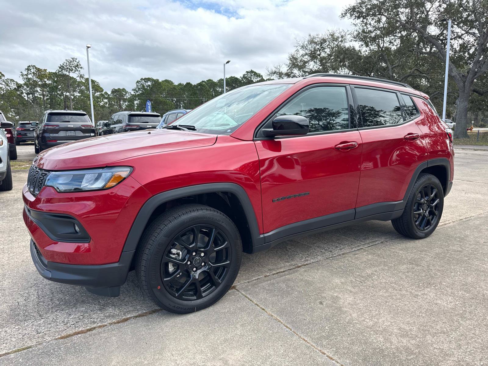 New 2026 Jeep Compass Latitude AWD/4WD image 7