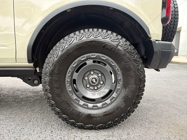 Used 2025 Ford Bronco Badlands image 31