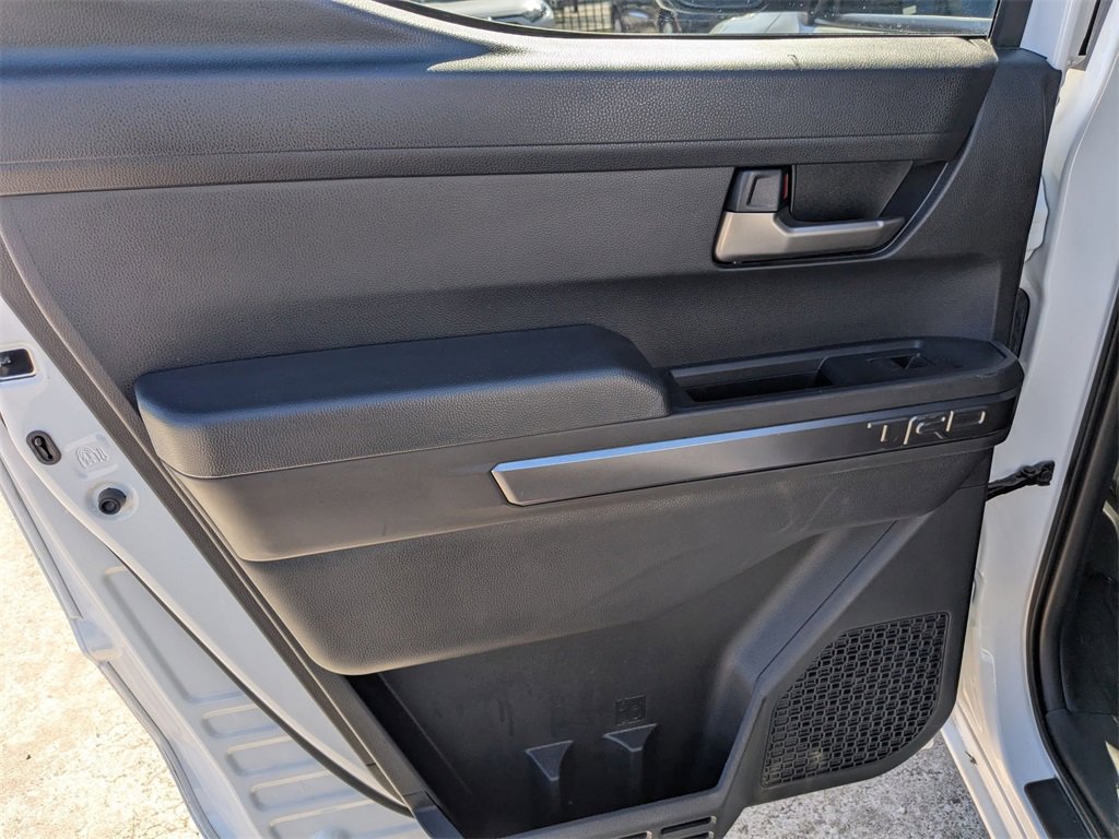 Used 2025 Toyota Tacoma TRD Off-Road image 24