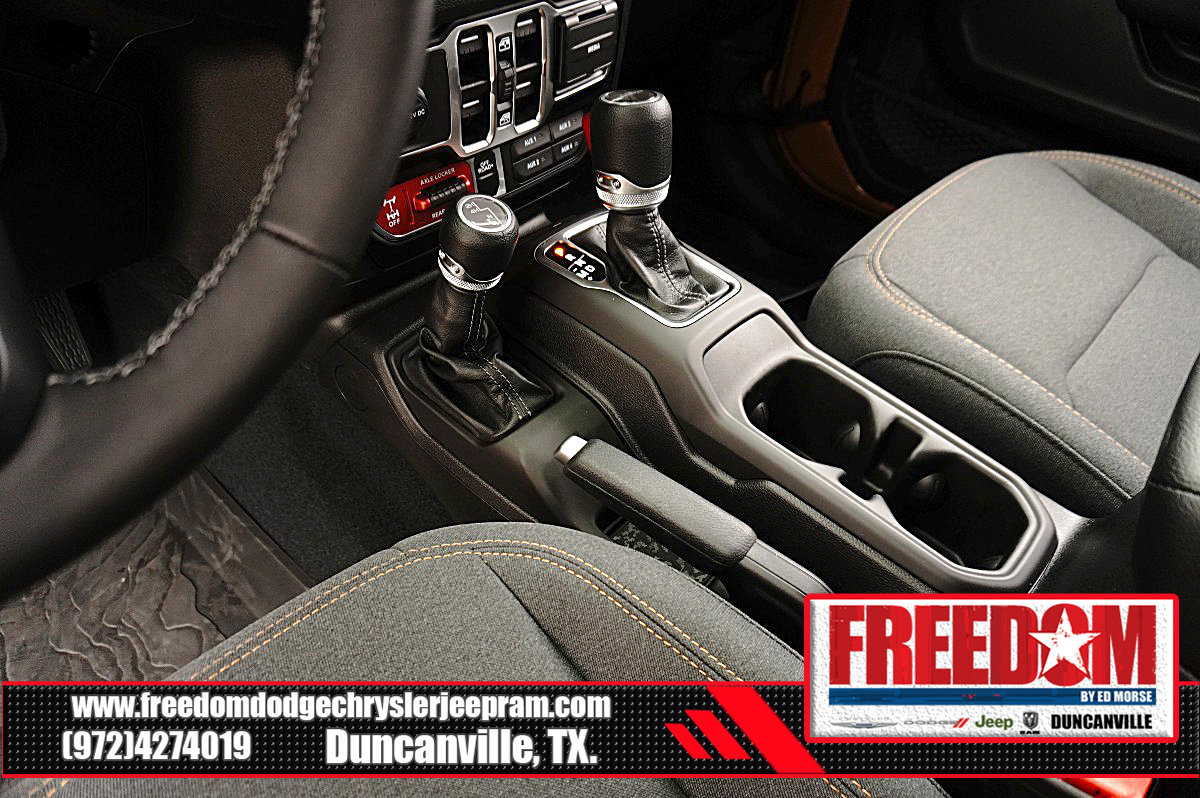New 2026 Jeep Gladiator Sport AWD/4WD image 35