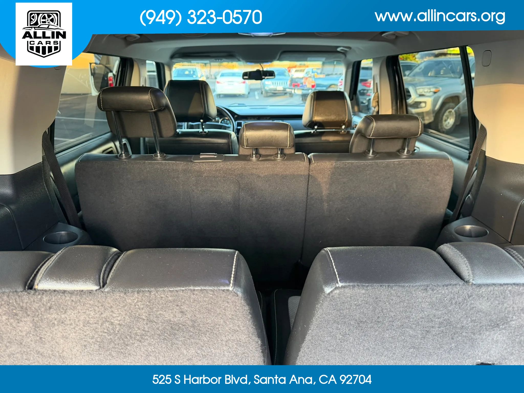 Used 2011 Ford Flex Titanium FWD image 16