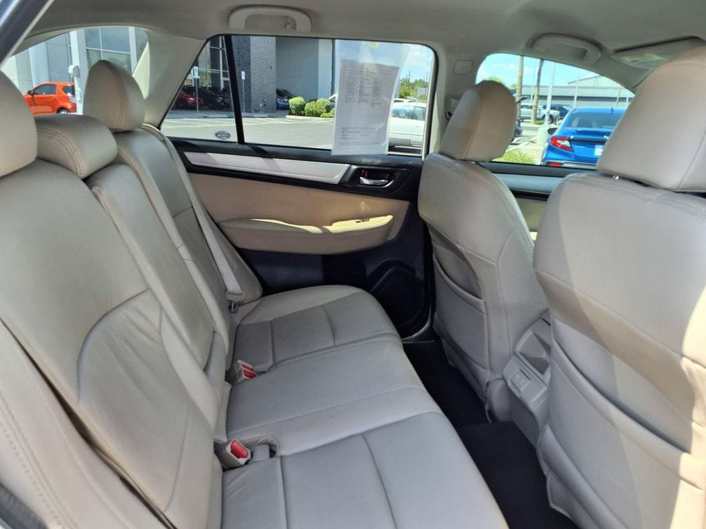 Used 2019 Subaru Outback 2.5i Premium AWD/4WD image 21