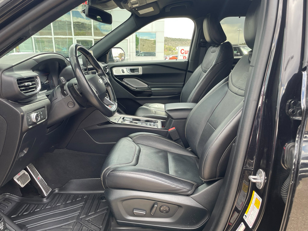 Used 2022 Ford Explorer ST w/ ST Street Pack AWD/4WD image 14