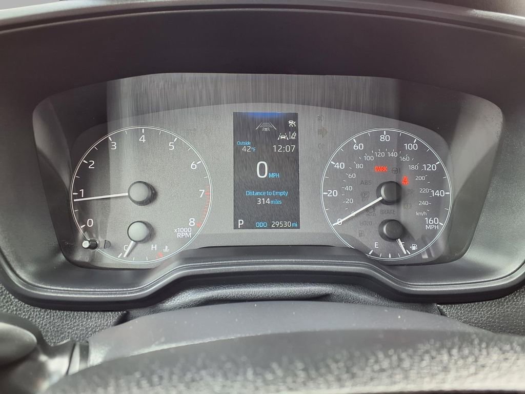 Used 2025 Toyota Corolla LE image 16
