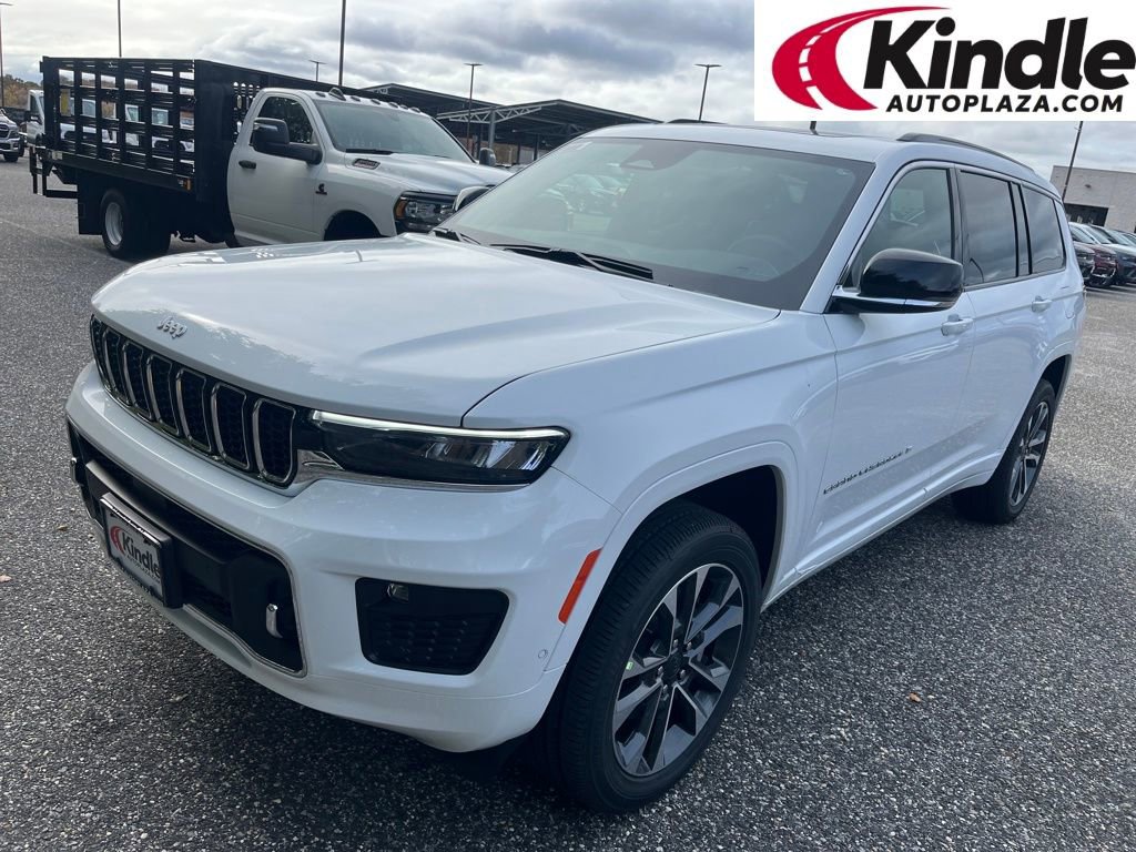New 2025 Jeep Grand Cherokee L Overland w/ Luxury Tech Group IV image 1