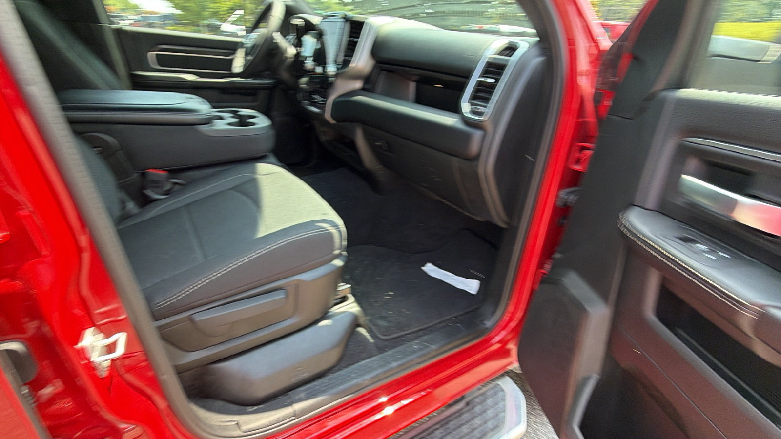 Used 2026 RAM 2500 Big Horn AWD/4WD image 19