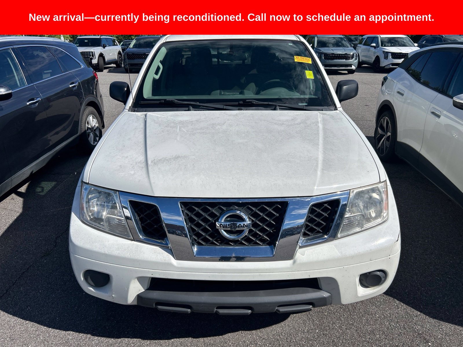 Used 2017 Nissan Frontier SV RWD image 2