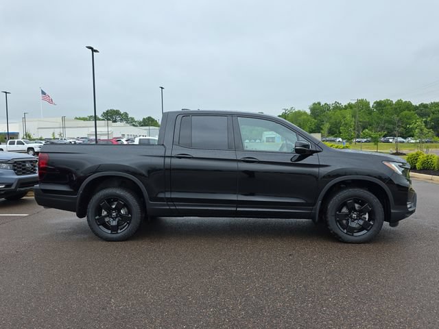New 2026 Honda Ridgeline Black Edition video 2