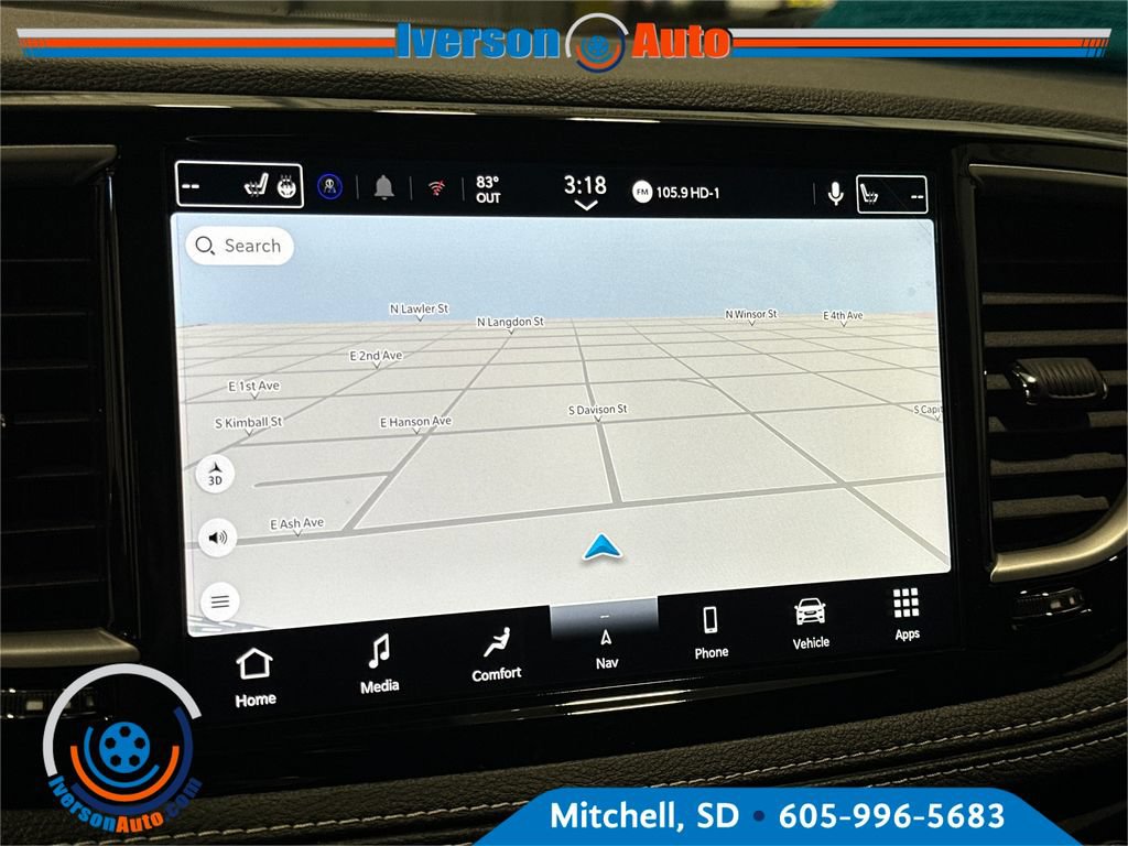 New 2027 Chrysler Pacifica Limited AWD/4WD image 20