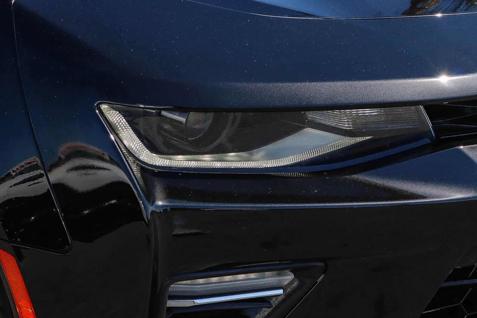 Used 2018 Chevrolet Camaro SS w/ Redline Edition RWD image 4