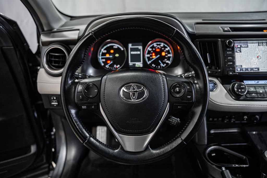 Used 2016 Toyota RAV4 Limited w/ Advanced Technology Package image 27