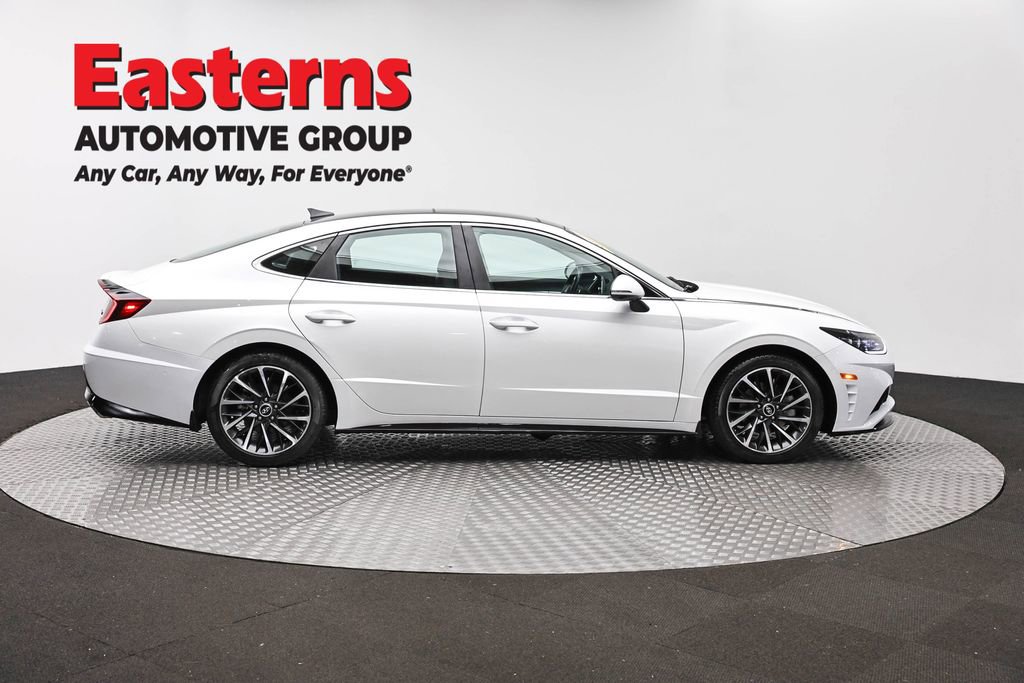 Used 2022 Hyundai Sonata Limited FWD image 4