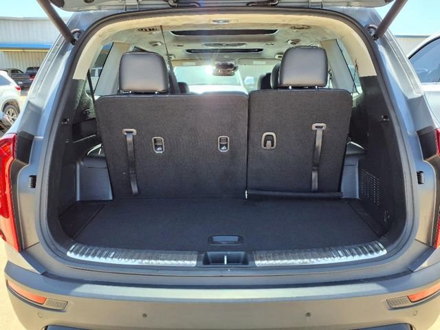 Used 2022 Kia Telluride SX w/ SX Prestige Package image 6