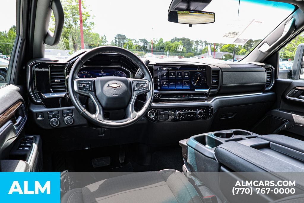 Used 2025 Chevrolet Silverado 2500 LT w/ Convenience Package AWD/4WD image 26