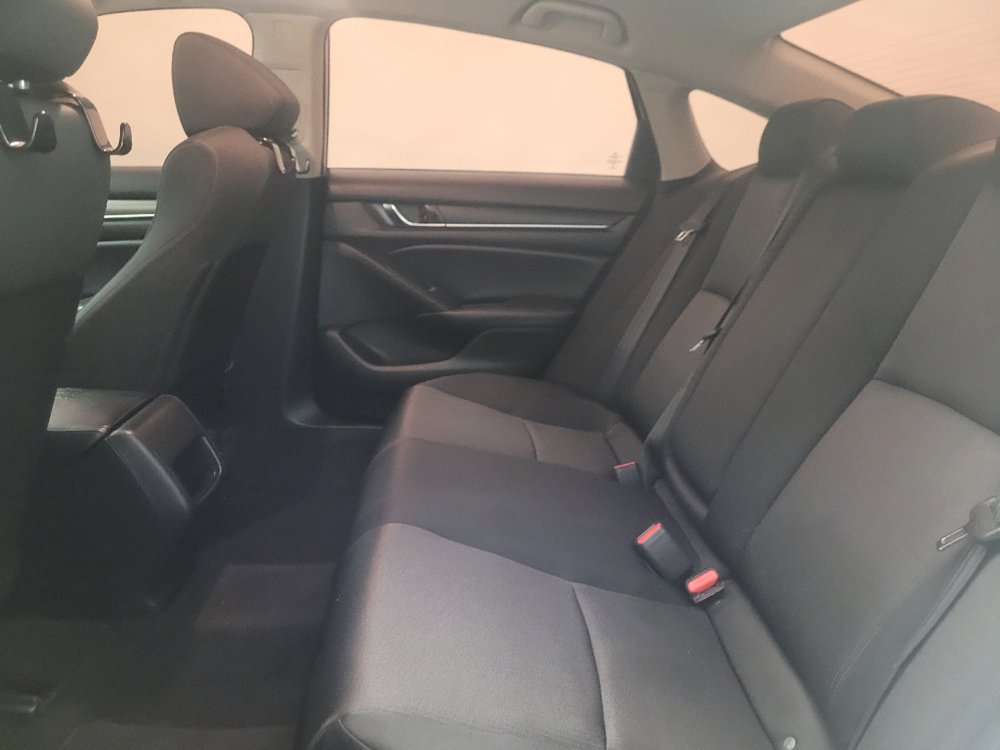Used 2018 Honda Accord LX image 18