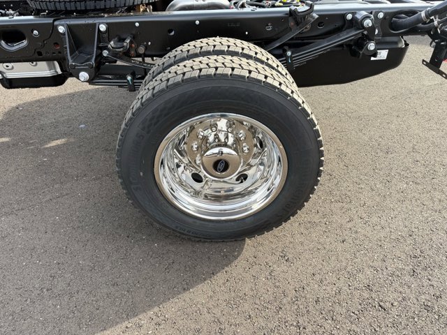 New 2026 Ford F550 4x4 Supercab Super Duty image 18