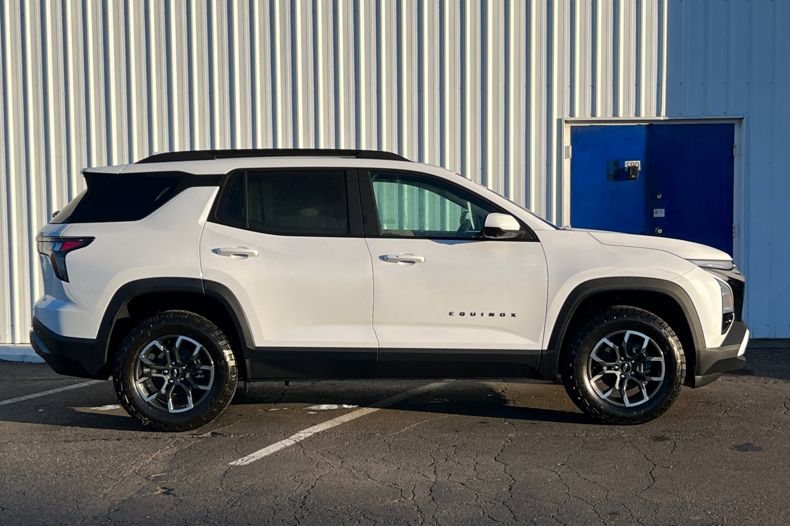 New 2026 Chevrolet Equinox ACTIV w/ Convenience Package III image 3