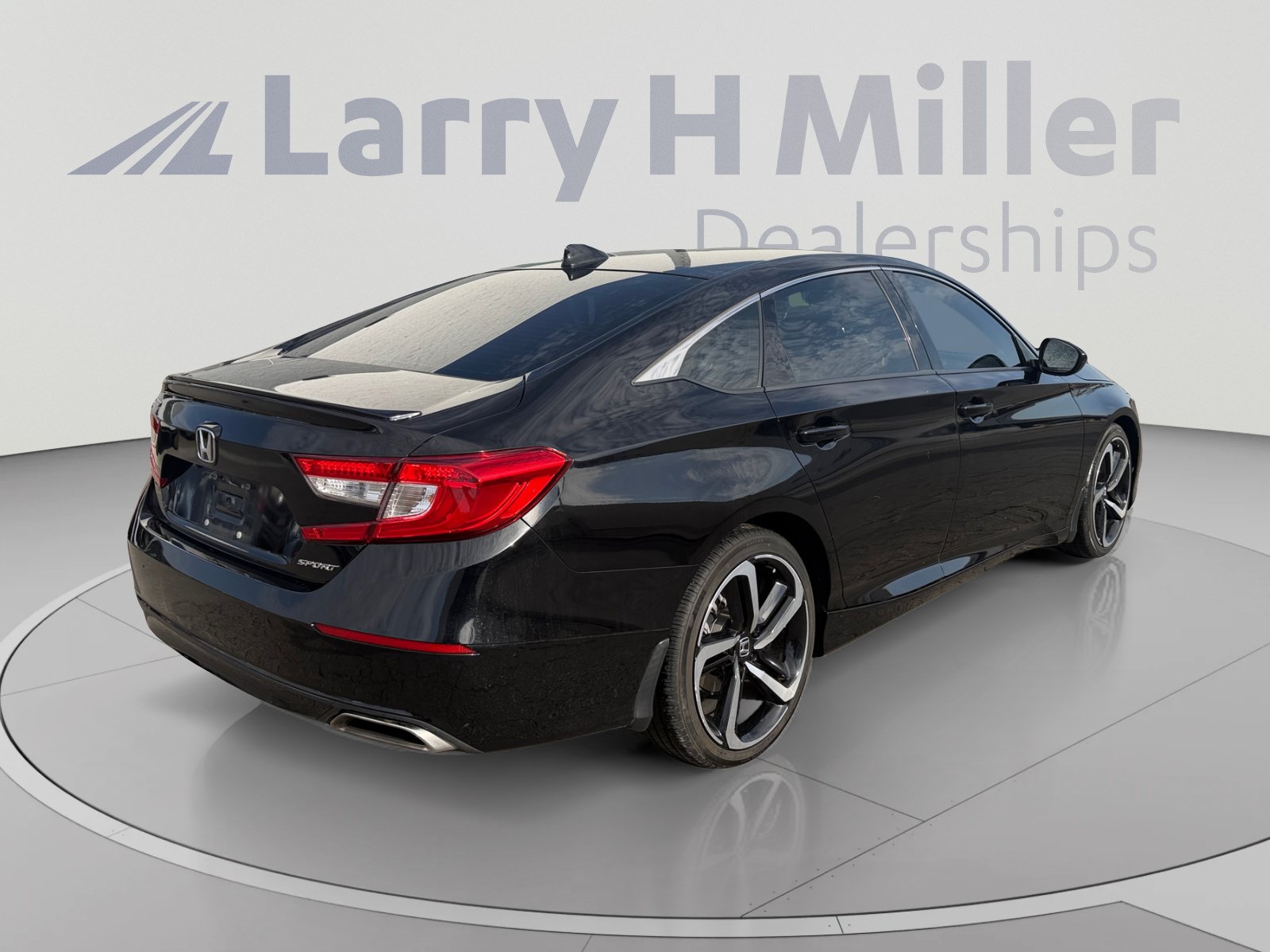 Used 2022 Honda Accord Sport image 5