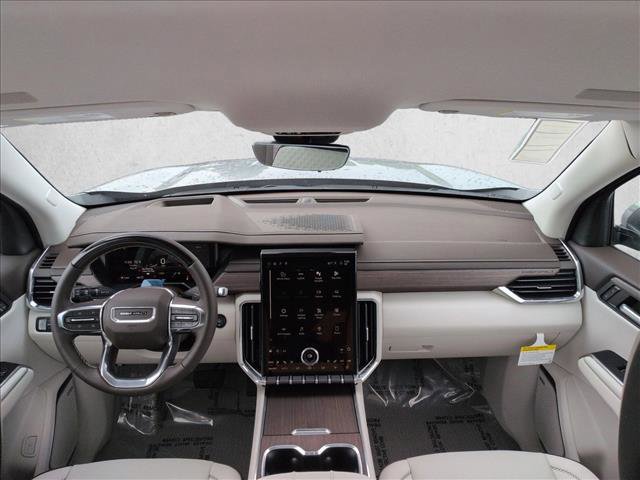 New 2026 GMC Acadia Denali w/ Super Cruise Package AWD/4WD image 15