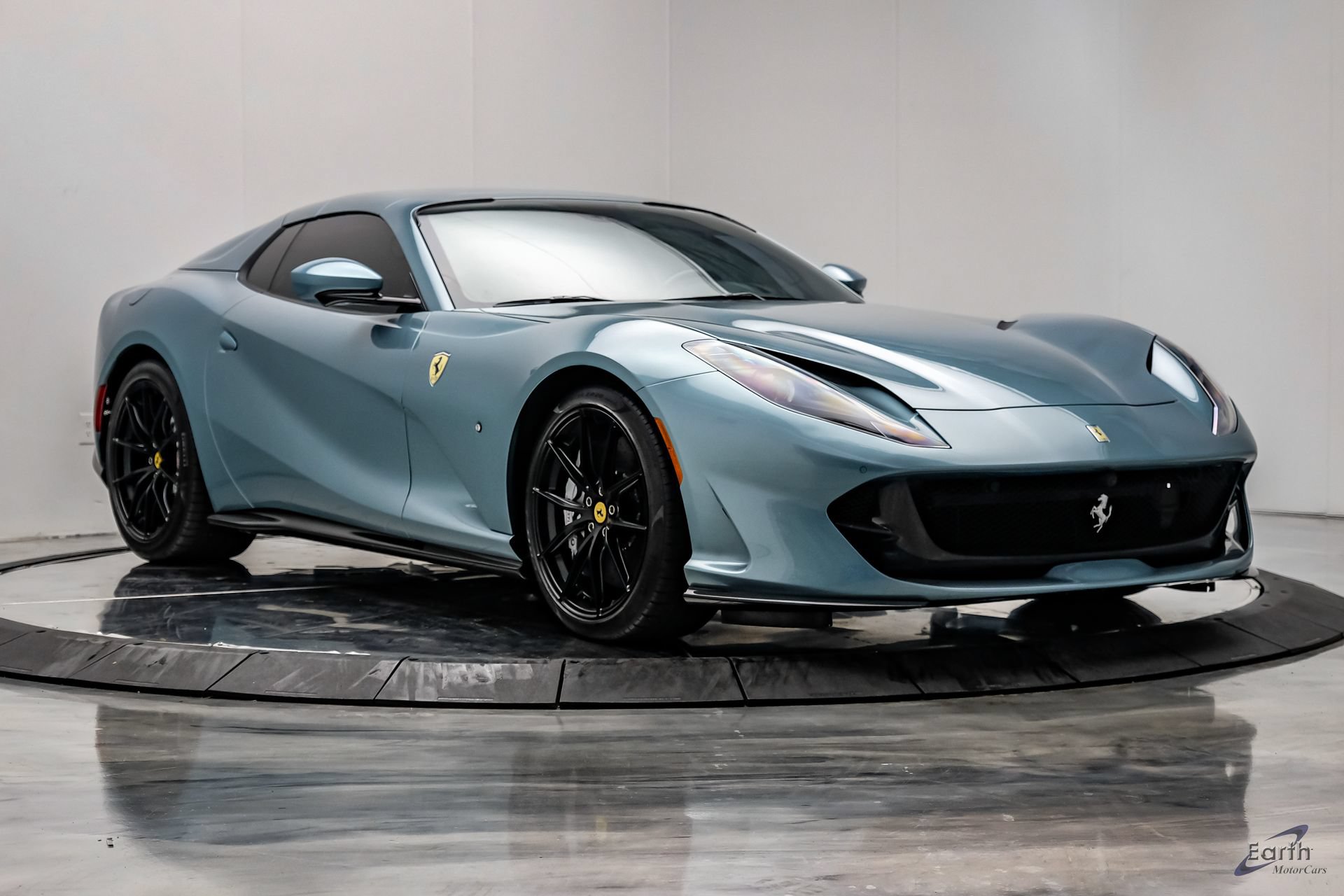 Used 2023 Ferrari 812 GTS RWD image 33