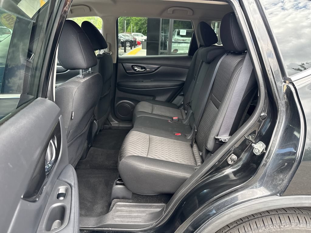 Used 2020 Nissan Rogue S w/ Special Edition Package AWD/4WD image 30