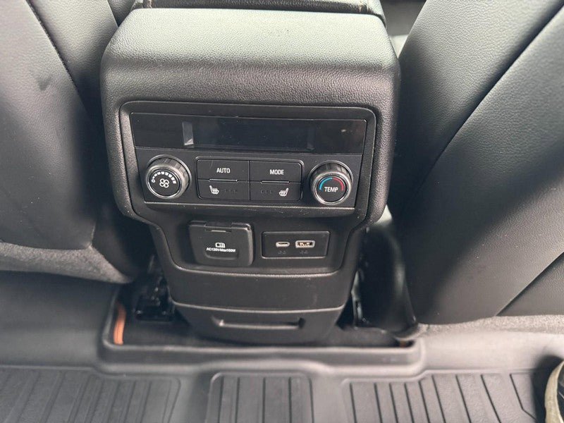 Used 2023 GMC Acadia AT4 w/ Preferred Package image 17