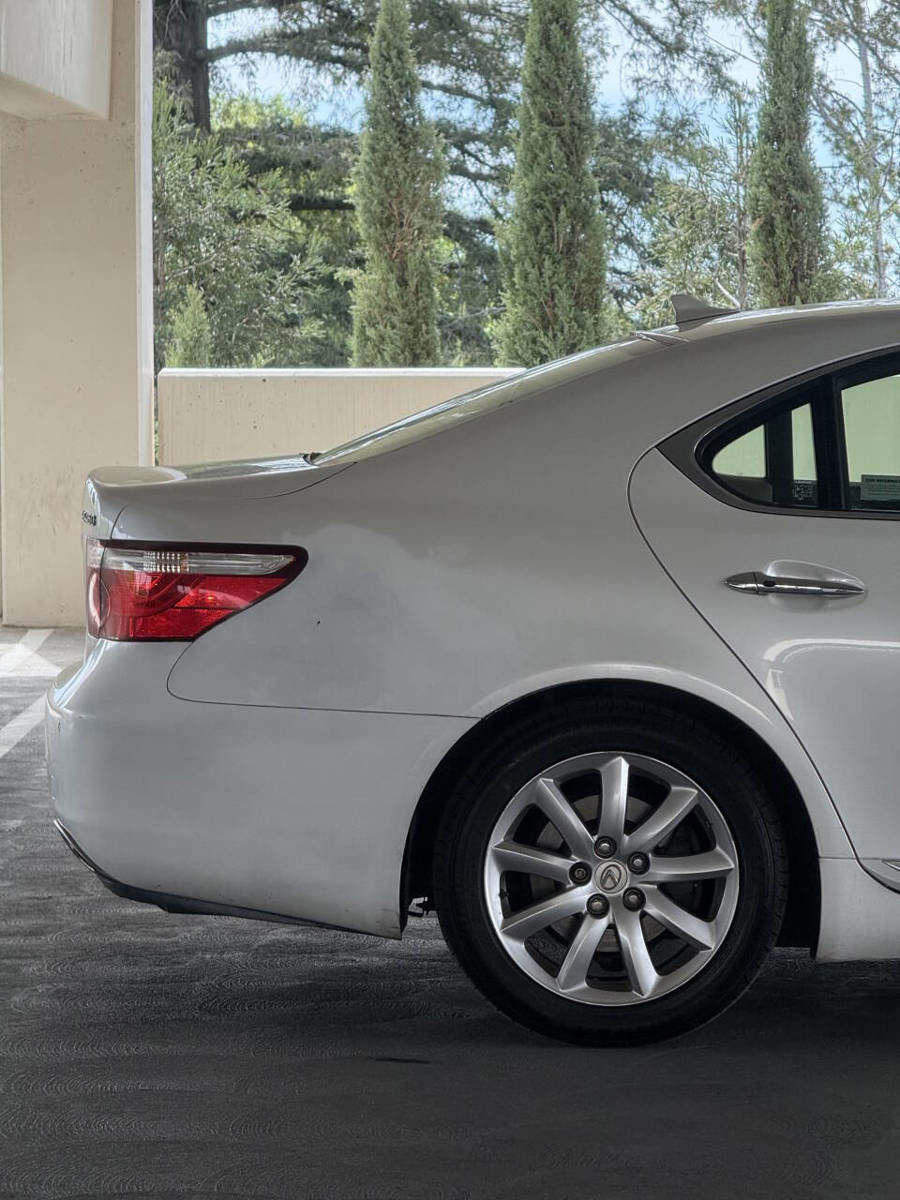 Used 2008 Lexus LS 460 image 5