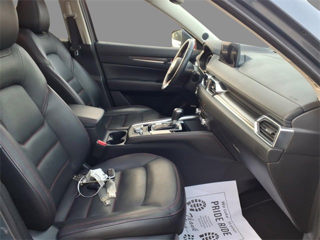 Used 2024 MAZDA CX-5 Carbon Edition image 13