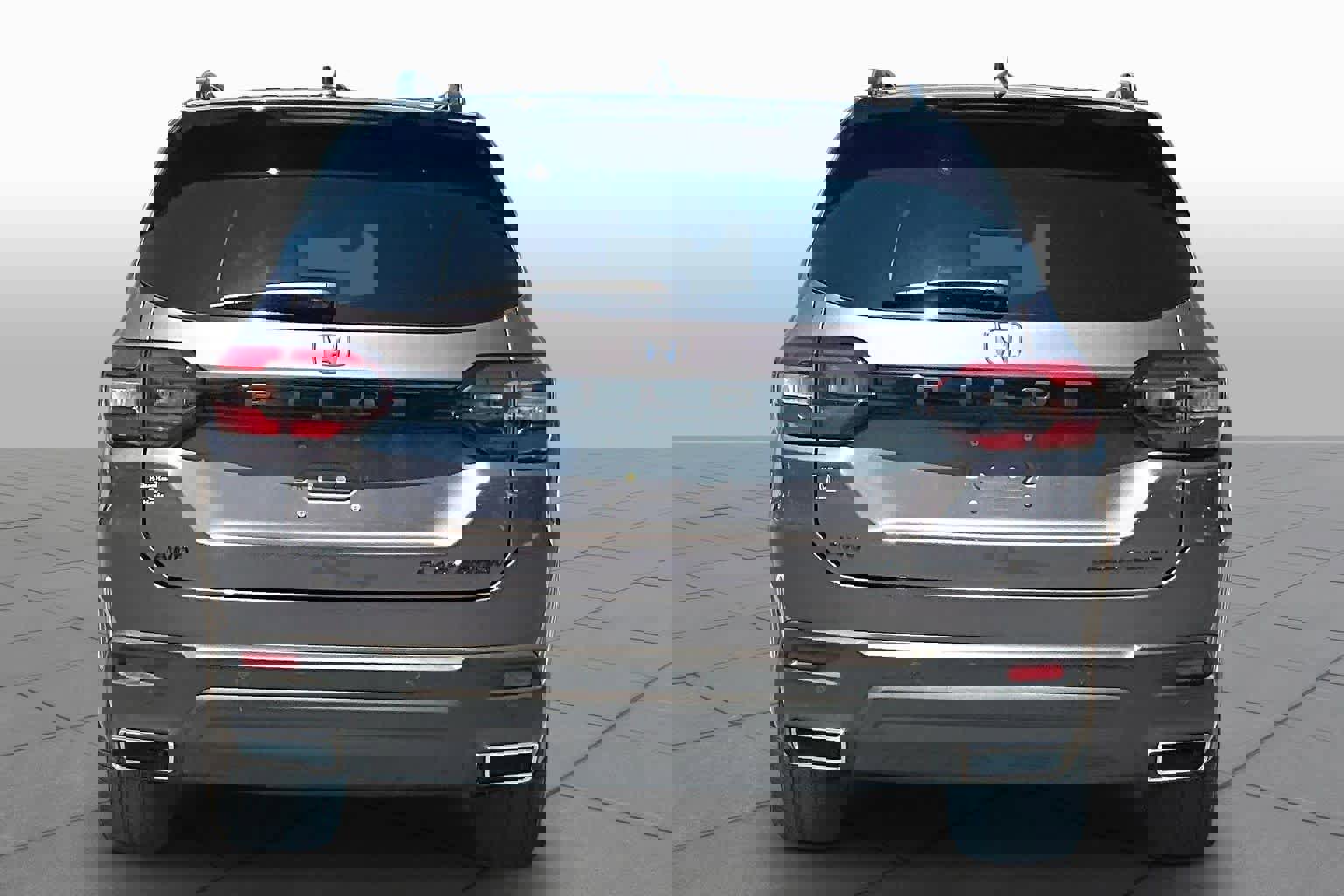 Used 2025 Honda Pilot Black Edition image 5