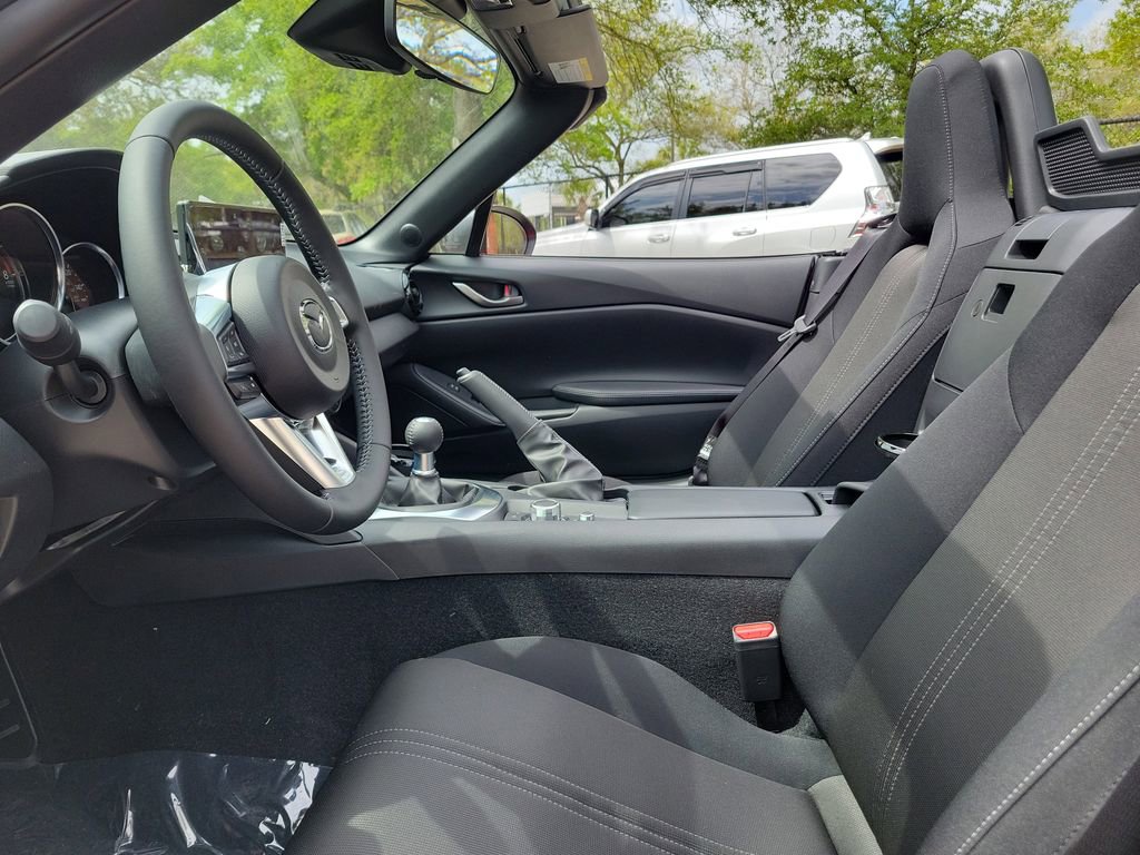 New 2026 MAZDA MX-5 Miata Sport RWD image 3