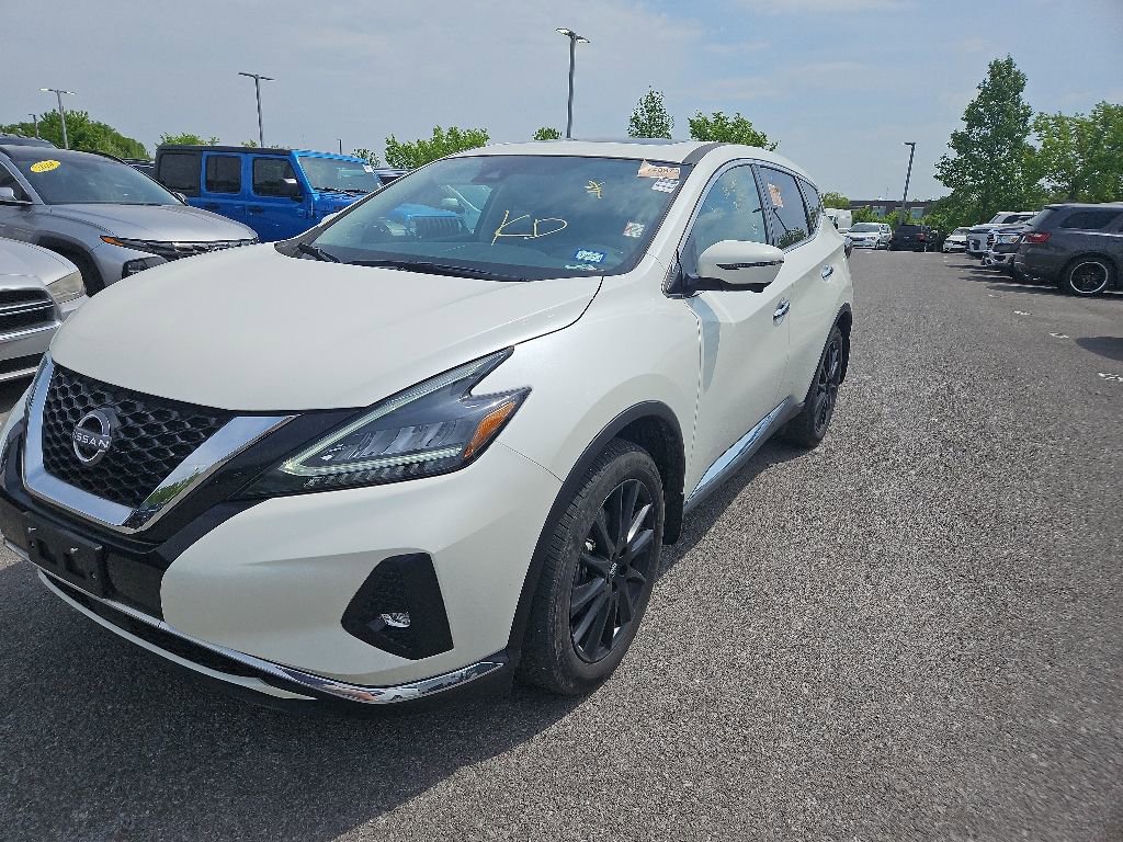 Used 2024 Nissan Murano SL FWD image 3