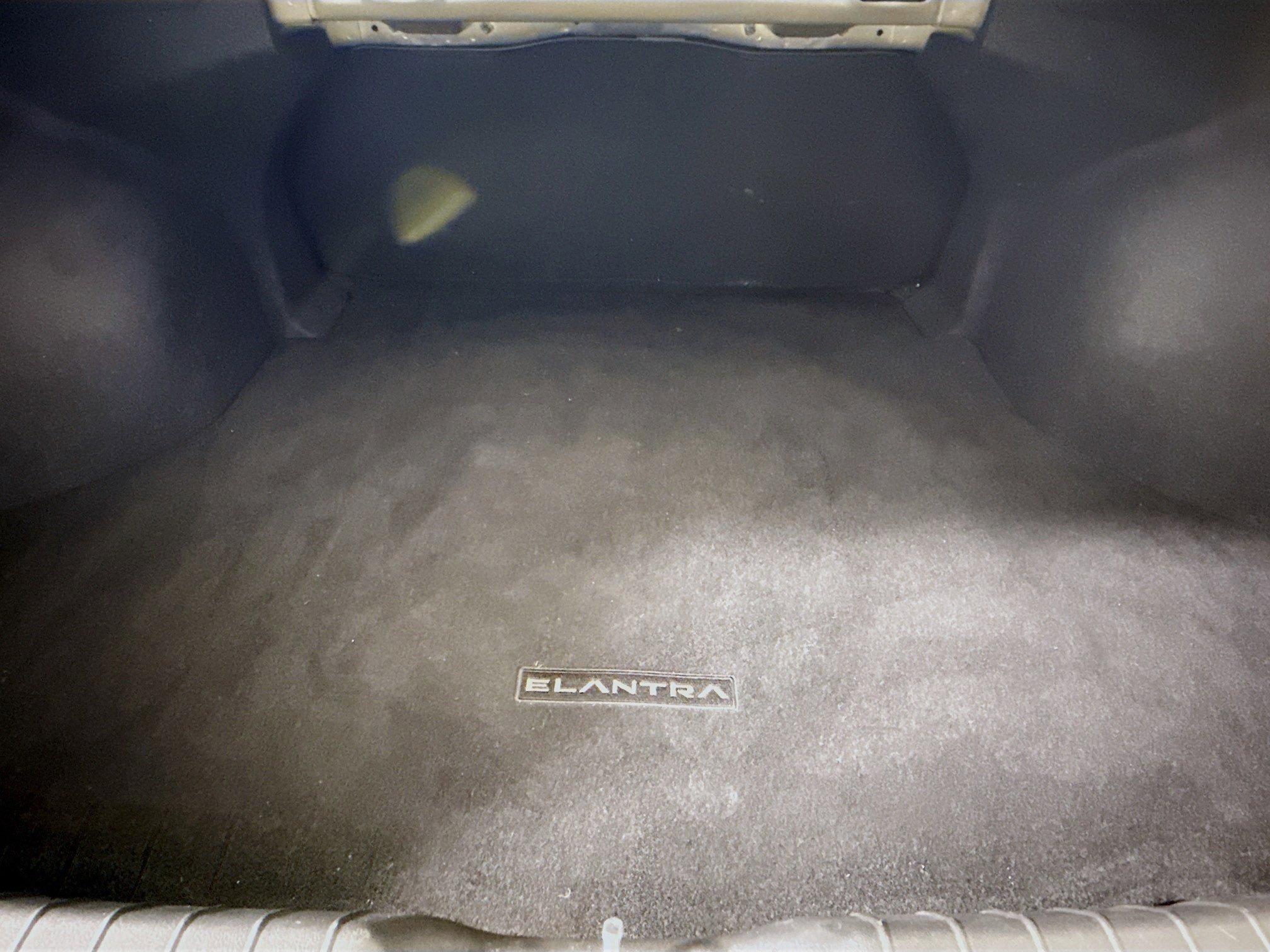 Used 2023 Hyundai Elantra SE w/ Cargo Package image 34