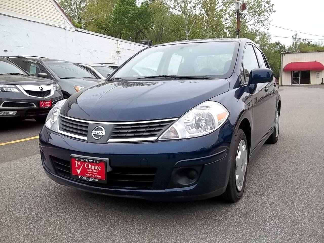 Used 2009 Nissan Versa 1.8 S FWD image 1