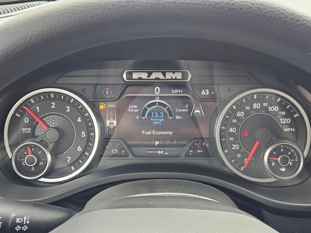 New 2026 RAM 1500 Express AWD/4WD image 22