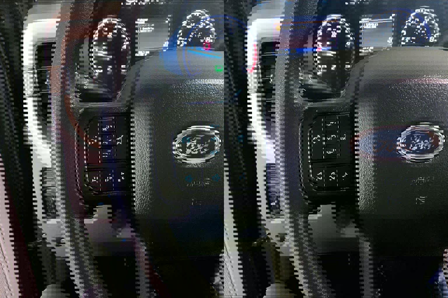 Used 2024 Ford F250 XLT AWD/4WD image 20